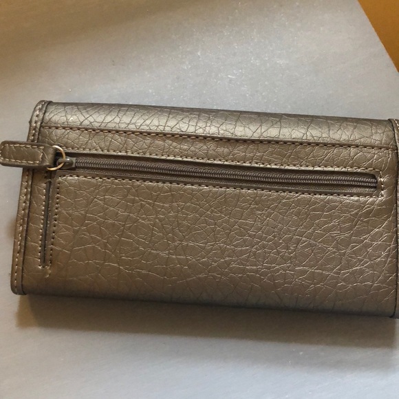 Nine West Wallet. Never used. - Picture 2 of 3